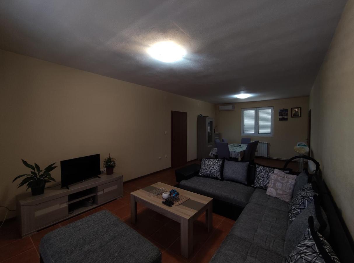 Апартаменти Apartman Bujkovic Sutvara Котор Номер фото